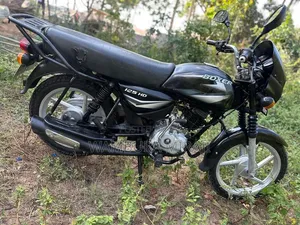 New Bajaj Boxer 125 2025 Purple