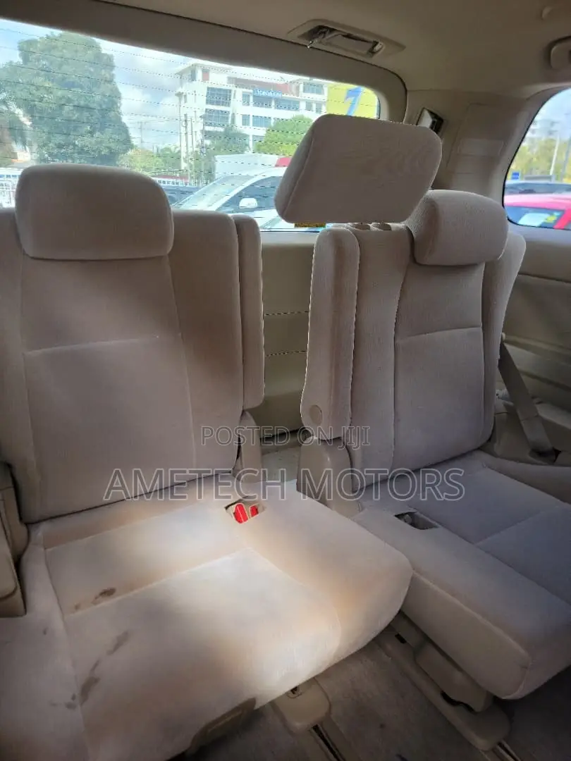 Toyota Alphard 2011 White