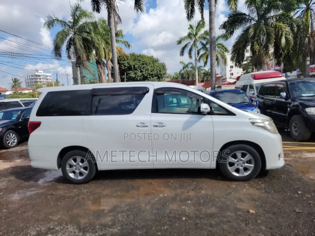 Toyota Alphard 2011 White