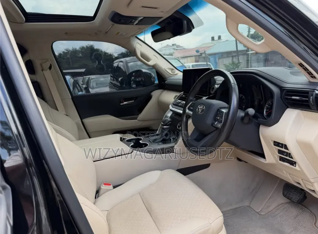 Toyota Land Cruiser 2023 Purple