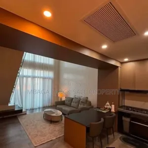 2bdrm House in Oyster Bay for sale