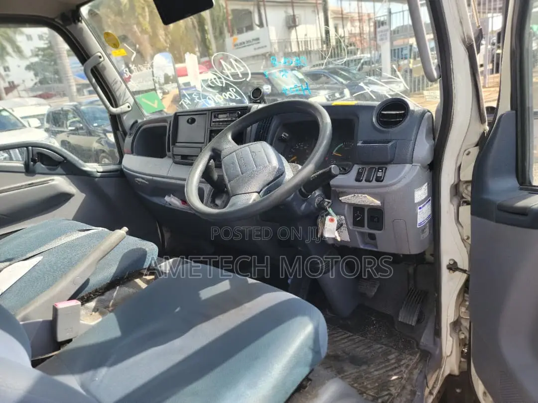Mitsubishi Fuso Canter