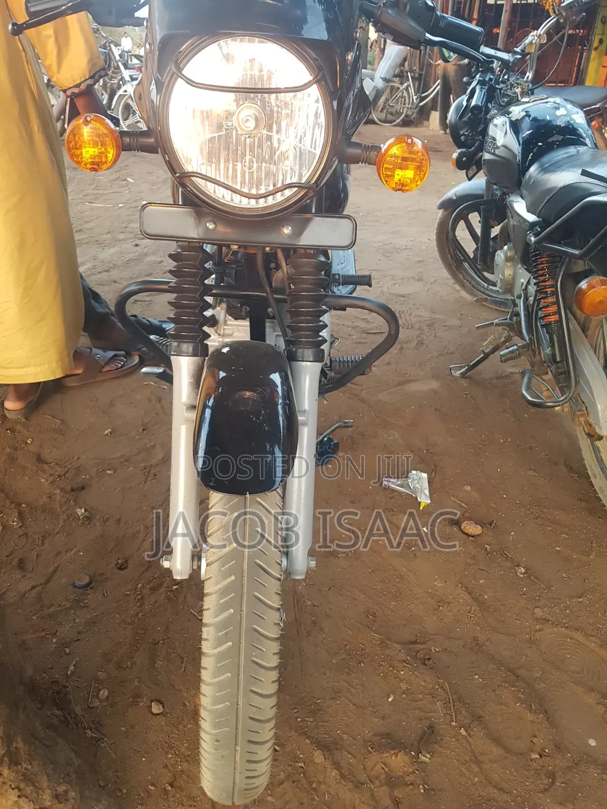 New Bajaj Boxer 125 2026 Black