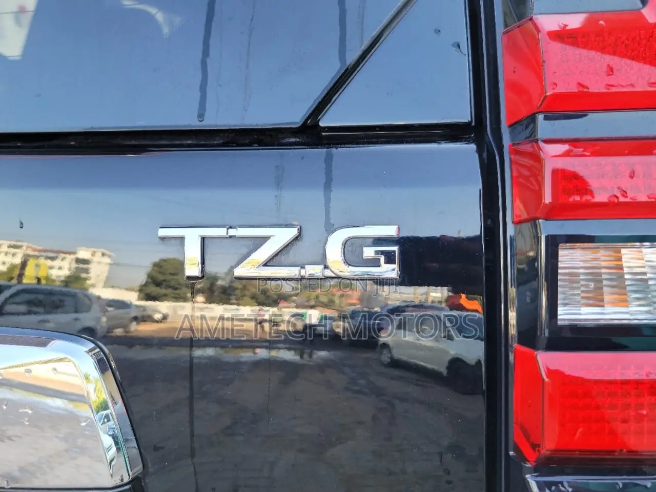 Toyota Land Cruiser Prado 2023 Black