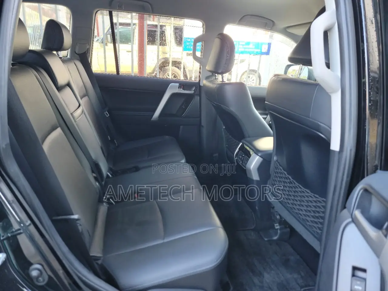 Toyota Land Cruiser Prado 2023 Black