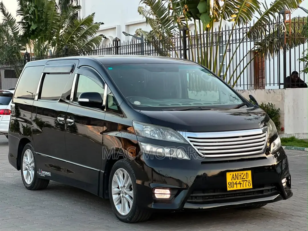 Toyota Vellfire 2010 Matt Black