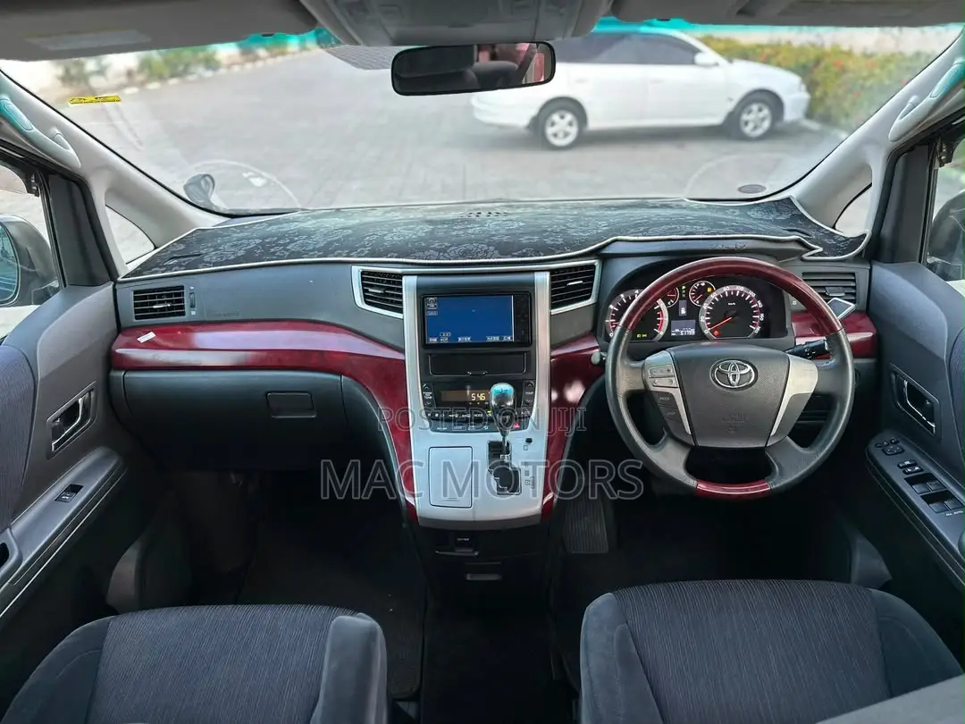 Toyota Vellfire 2010 Matt Black