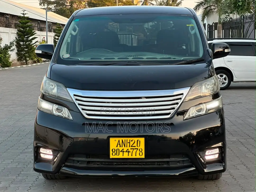 Toyota Vellfire 2010 Matt Black