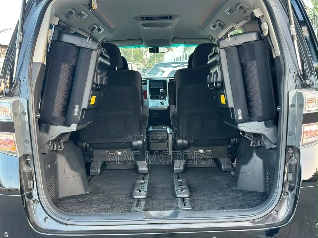 Toyota Vellfire 2010 Matt Black