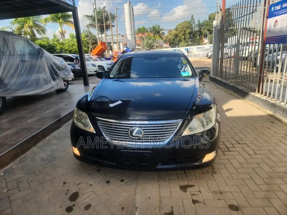 Lexus LS 2009 Black