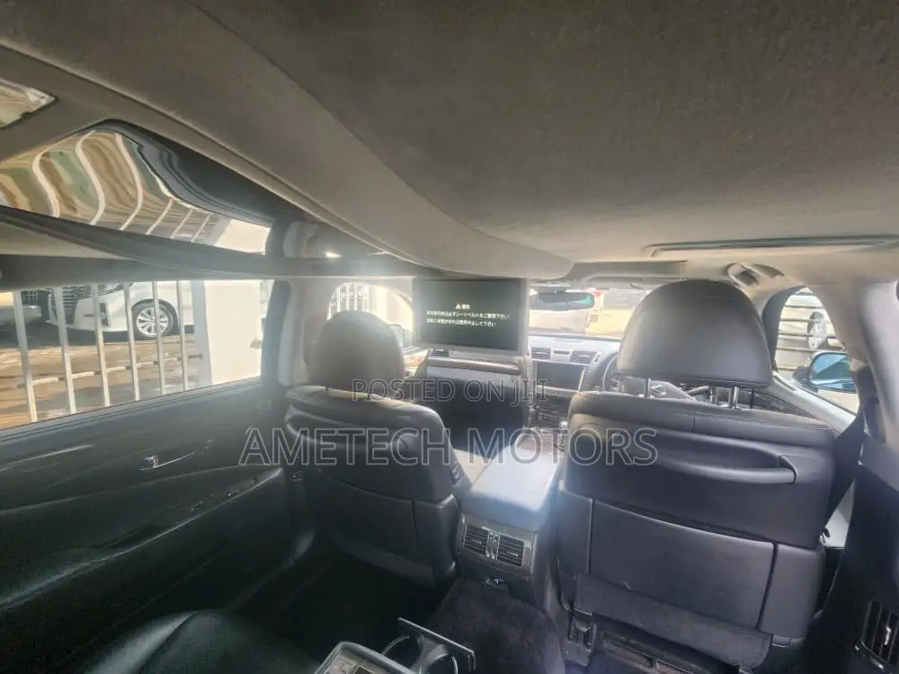 Lexus LS 2009 Black