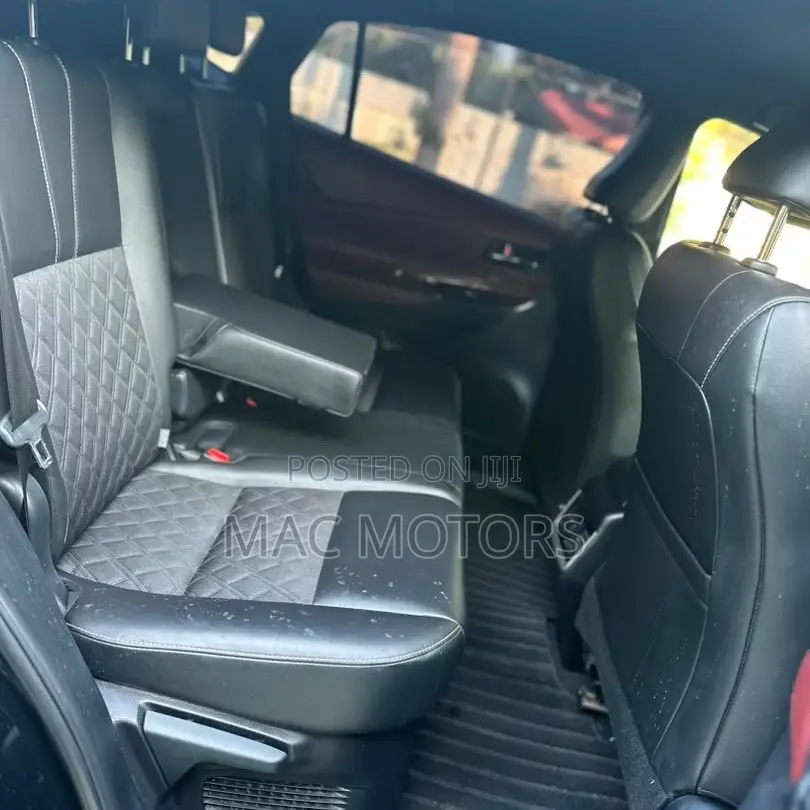 Toyota Harrier 2016 Black