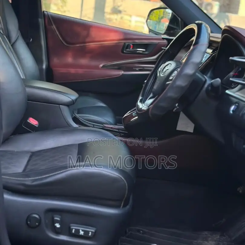 Toyota Harrier 2016 Black