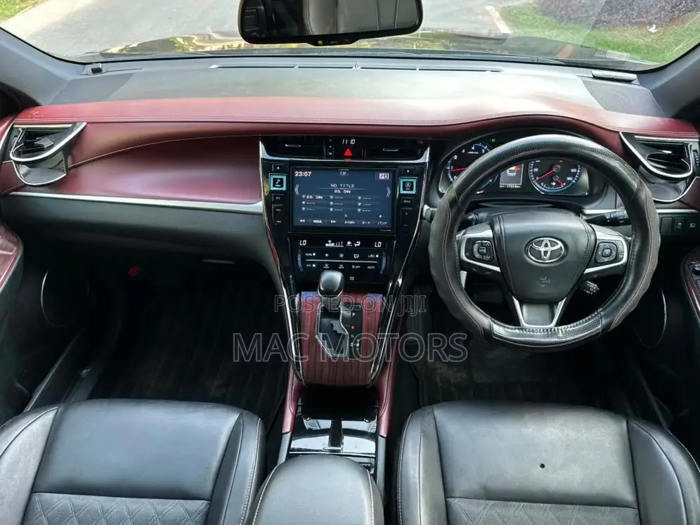 Toyota Harrier 2016 Black