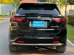 Toyota Harrier 2016 Black