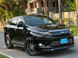 Toyota Harrier 2016 Black