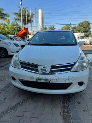 Nissan Tiida 2009 White