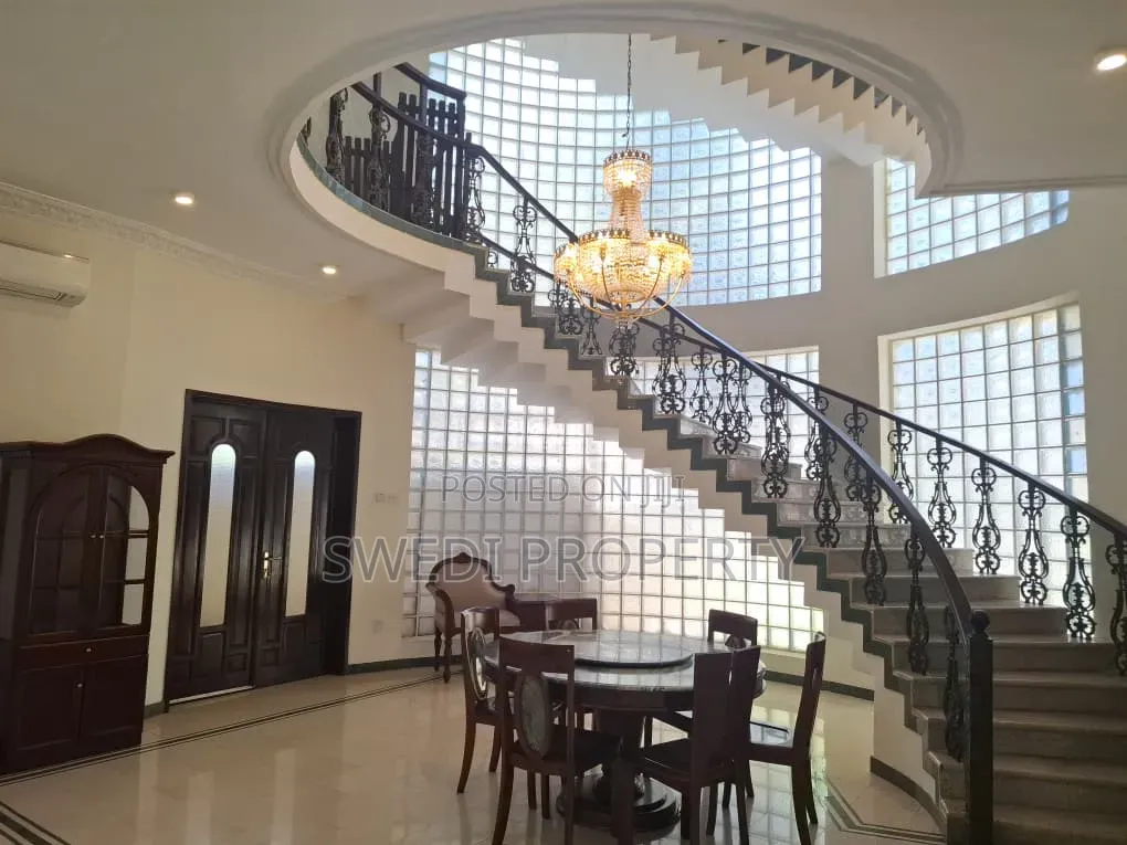 Furnished 4bdrm Villa in Swedi Property, Oyster Bay for rent
