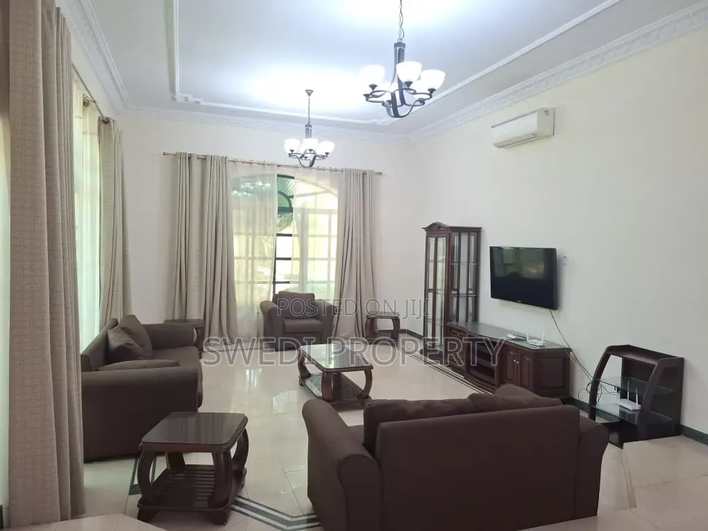 Furnished 4bdrm Villa in Swedi Property, Oyster Bay for rent