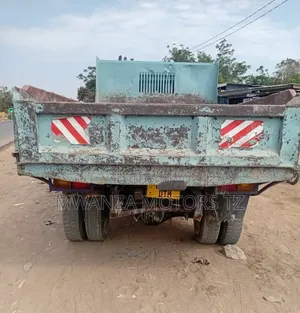 Fusso Tipper Mayai