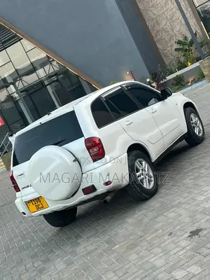 Toyota RAV4 2.0 D-4D 4x4 2006 White