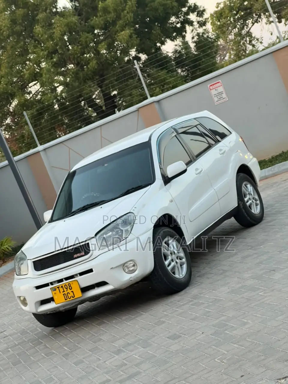 Toyota RAV4 2.0 D-4D 4x4 2006 White