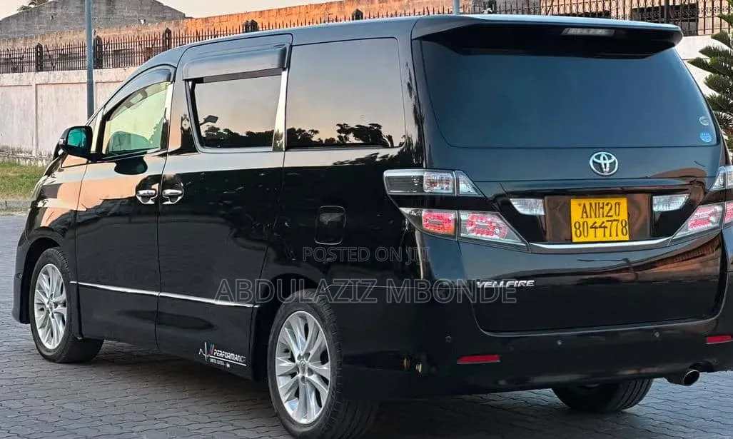Toyota Vellfire 2015 Black