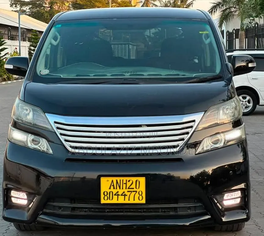 Toyota Vellfire 2015 Black