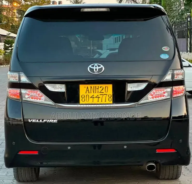 Toyota Vellfire 2015 Black