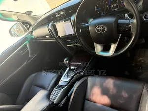 Toyota Fortuner 2019 Gray
