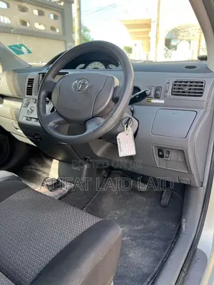 Toyota Raum 1.5 AWD 2005 Silver