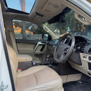 Toyota Land Cruiser Prado 2.7 2020 White