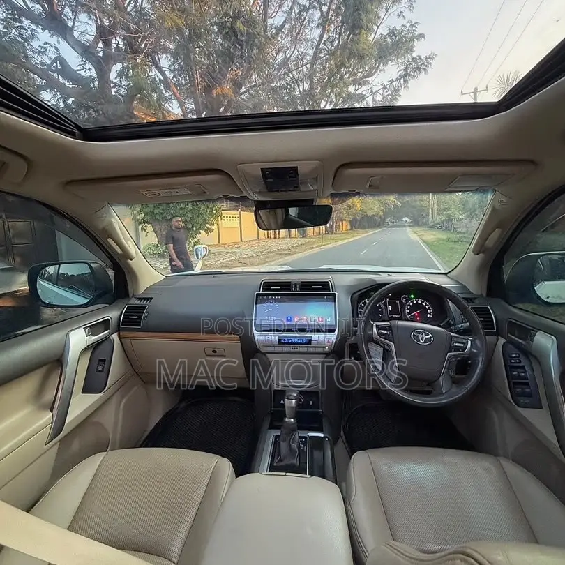 Toyota Land Cruiser Prado 2.7 2020 White
