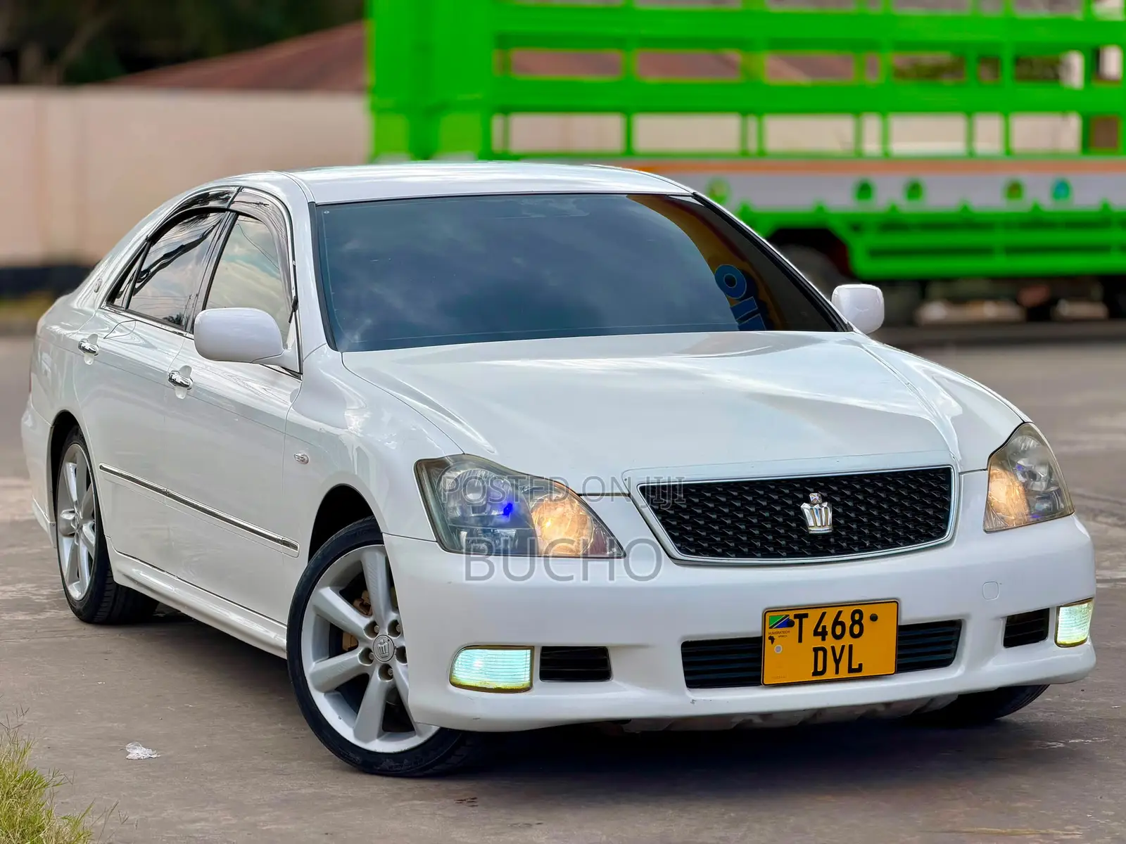 Toyota Crown 2007 White