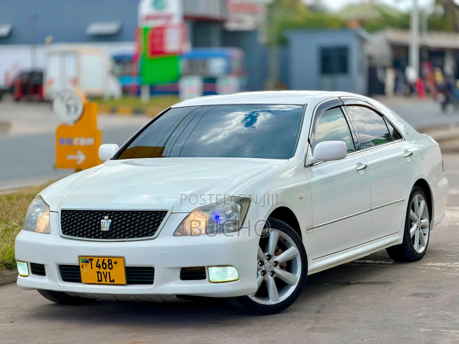 Toyota Crown 2007 White