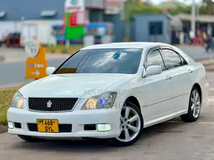 Toyota Crown 2007 White
