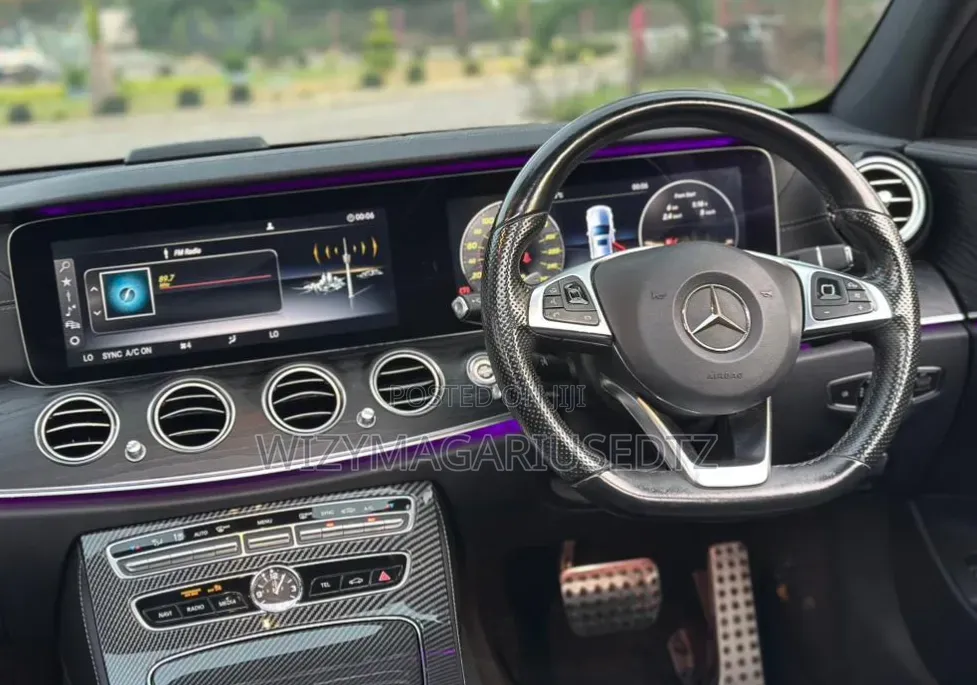Mercedes-Benz E200 2016 Matt Black