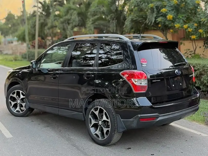 Subaru Forester 2014 Black
