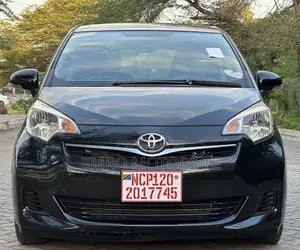 Toyota Ractis 2011 Black