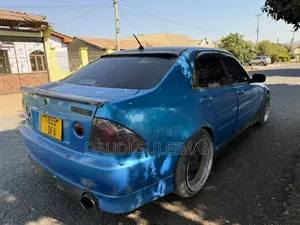 Toyota Altezza 2000 Blue