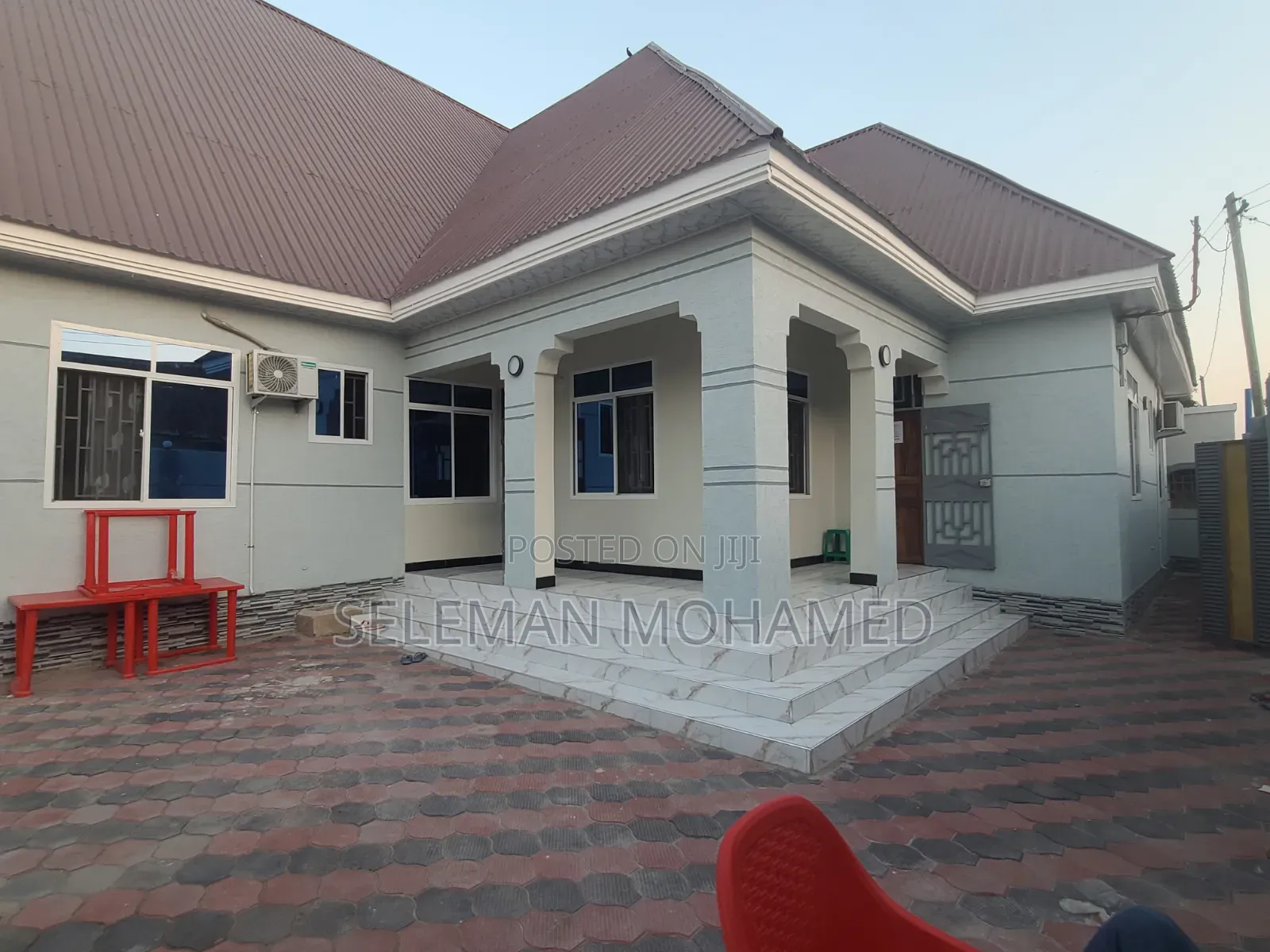 Furnished 20bdrm House in Biriani Real Estate, Chamazi for sale