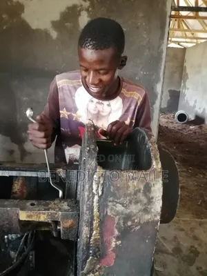 Maombi Ya Kazi