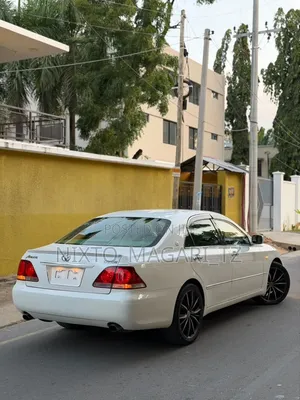 Toyota Crown 2007 White