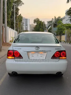 Toyota Crown 2007 White