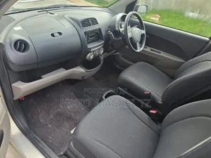 Toyota Passo 2004 Silver