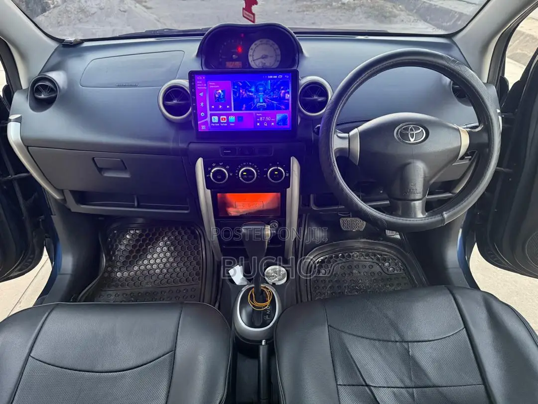 Toyota IST 2002 Blue