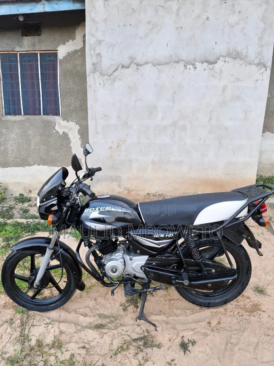 Bajaj Boxer 125 2024 Black