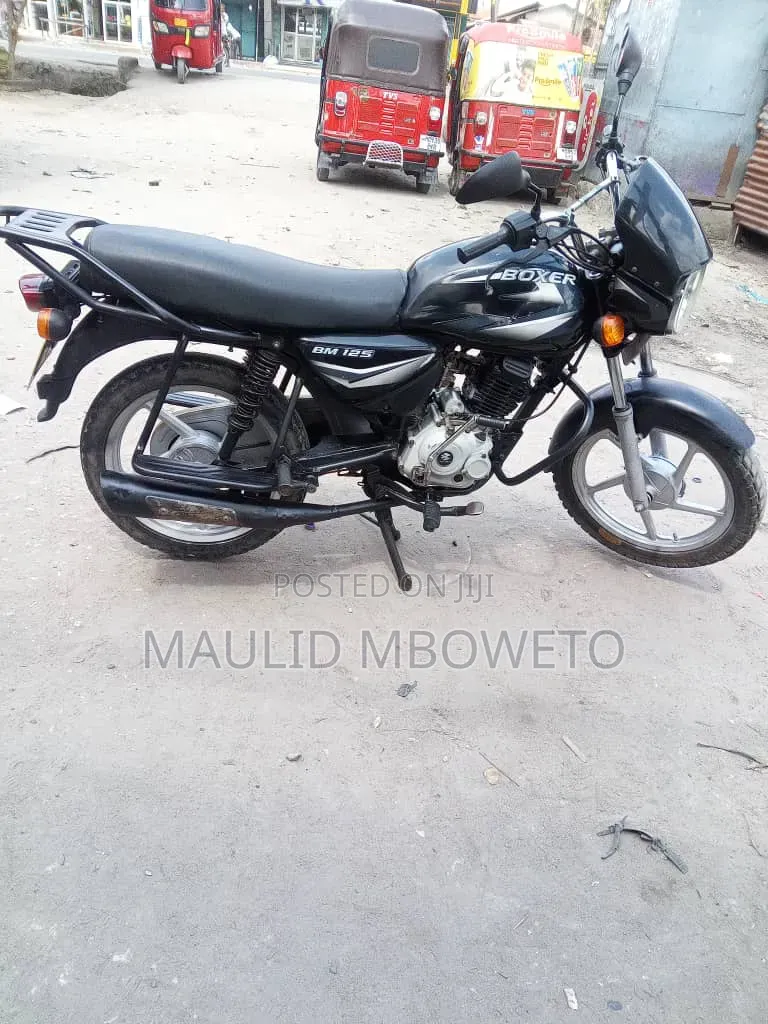 Bajaj Boxer 125 2022 Black