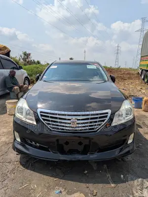 Toyota Crown 2010 Black