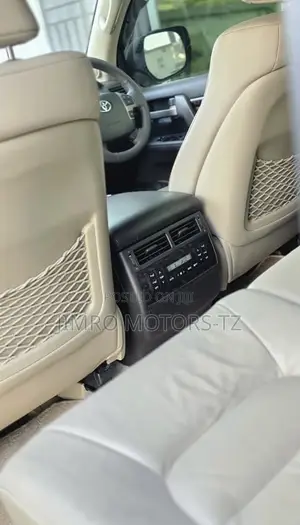 Toyota Land Cruiser 2008 Black